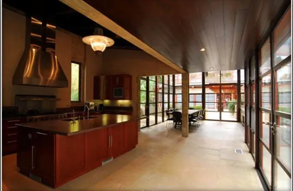 Shiner Plumbing Logo