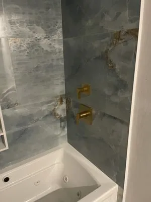 Shoreline Plumbing And Heating Logo