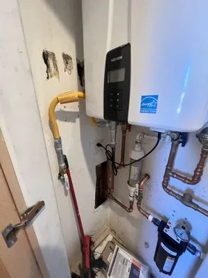 Shoreline Plumbing Logo