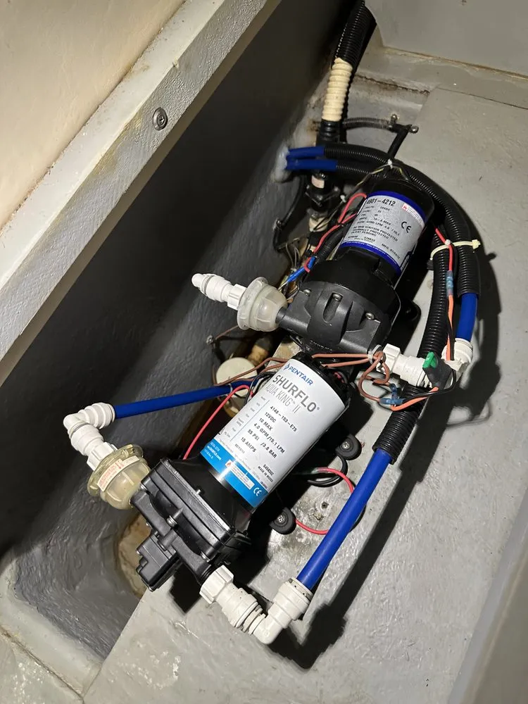 Slide of Shoreside Marine Services