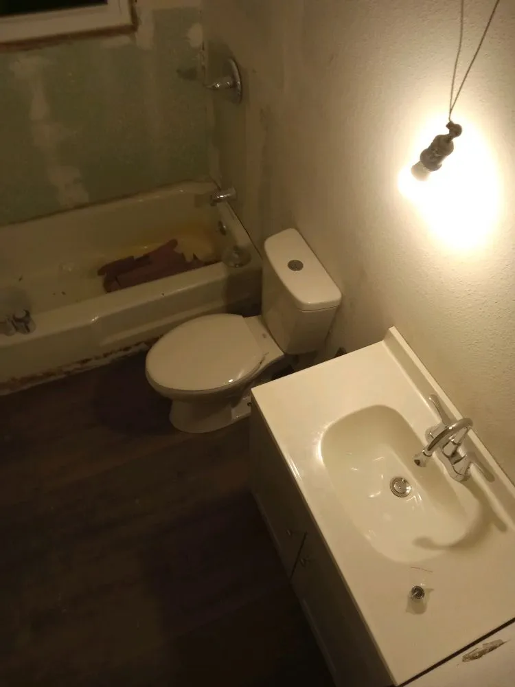 Quality water heater service experts serving Cookeville, TN - Short Time Construction