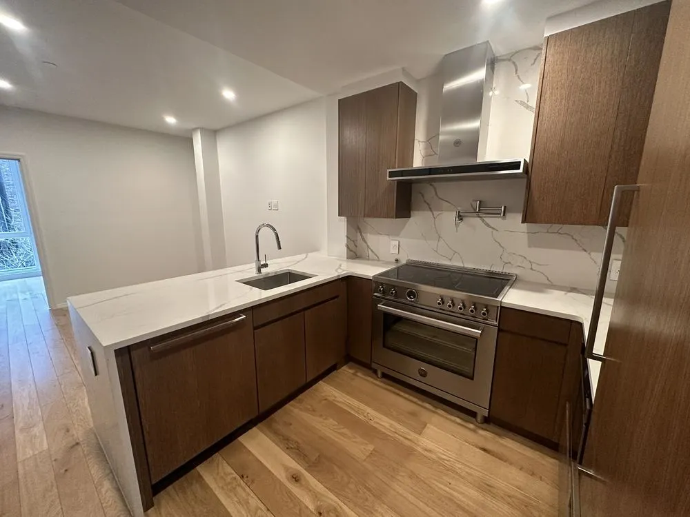 Slide of Sierra Service