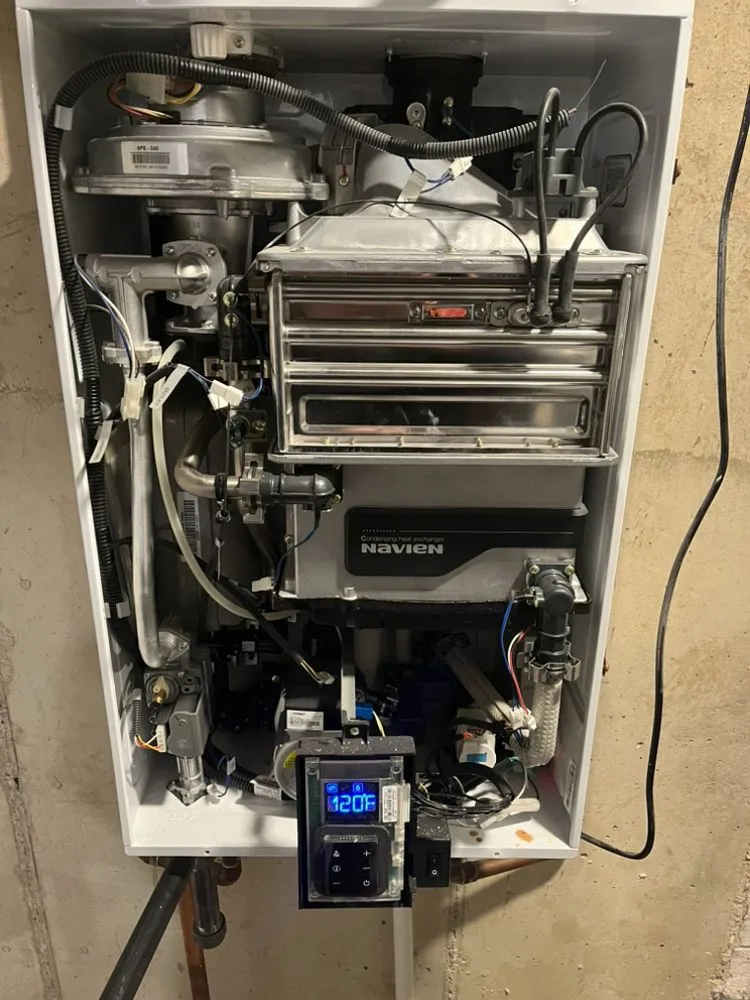 Slide of Signature house service