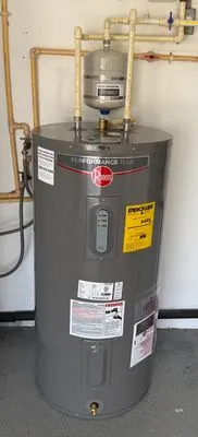 Signature Hydro Power Logo