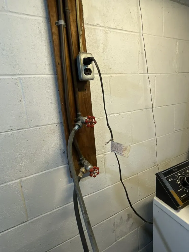 Slide of Simple Man Construction