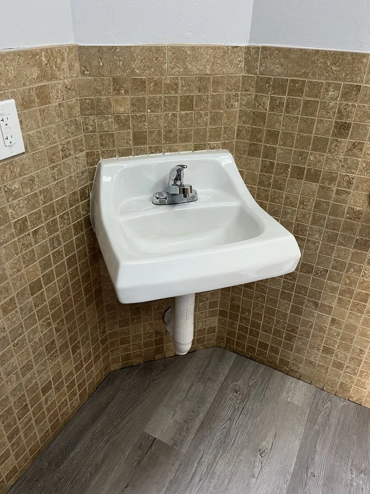 Slide of Simple Plumbing Solutions