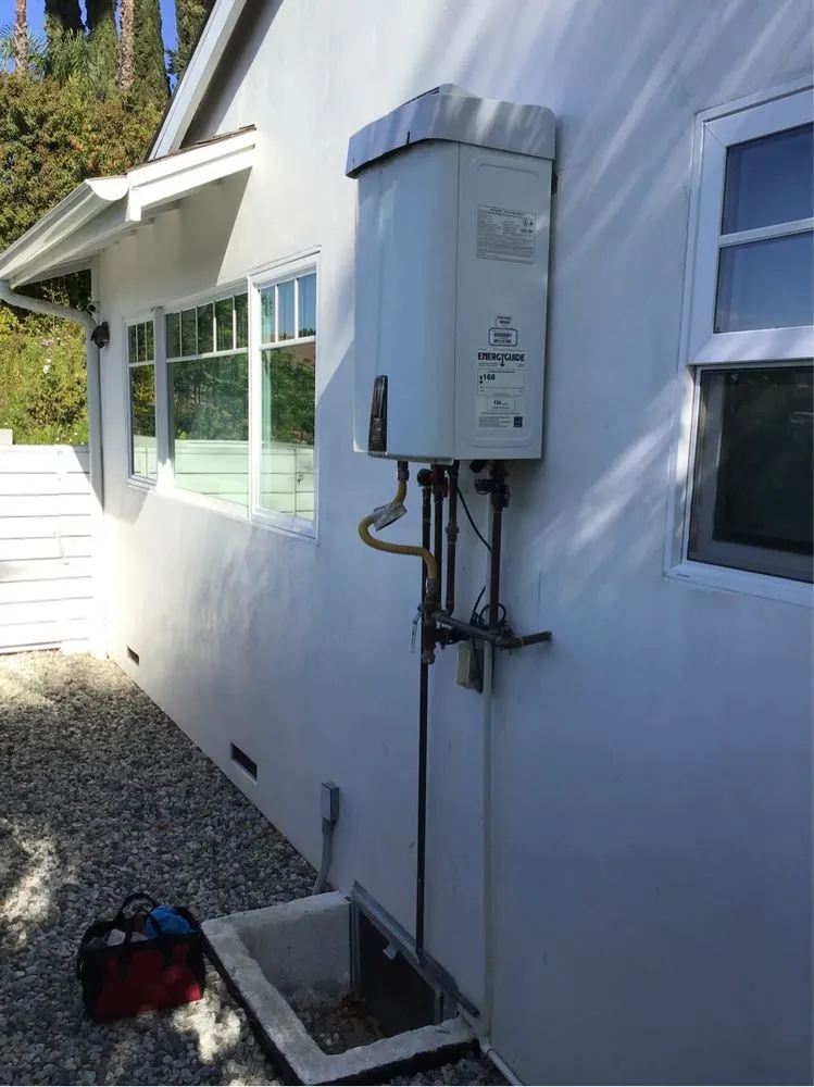 Affordable pipe repair in North Hollywood, CA by Simple Water Heater & Filtration