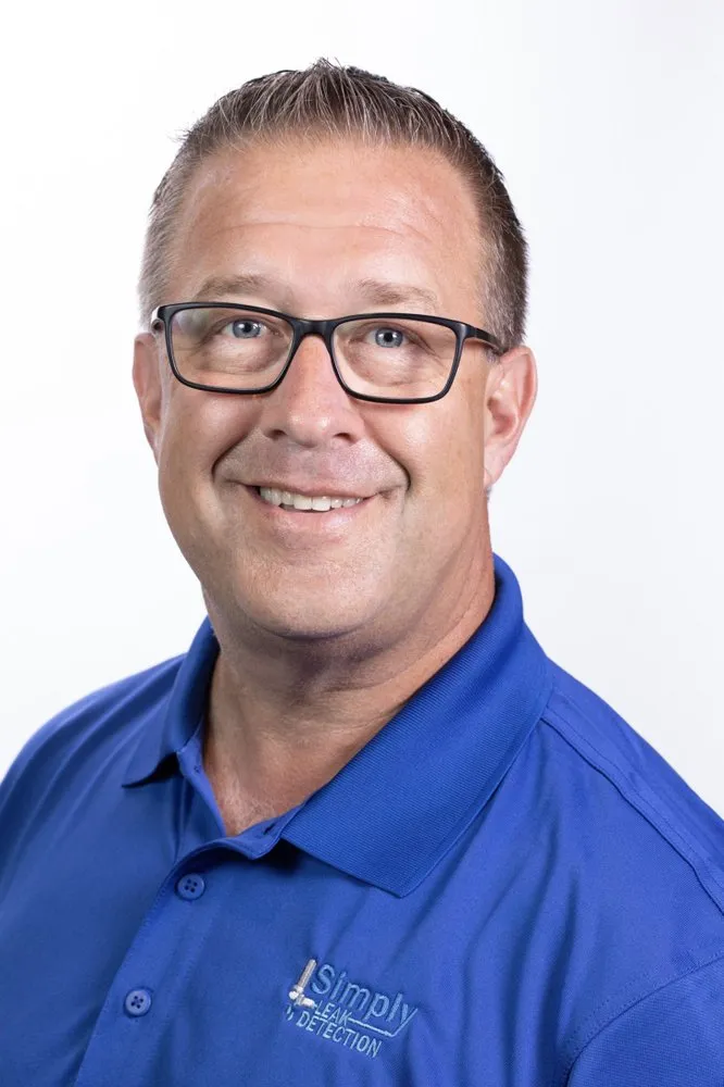 Slide of Simply Leak Detection