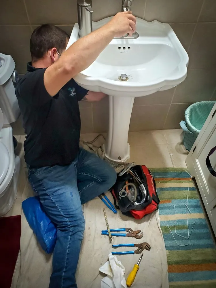 Slide of Simply Plumbing & Sewer