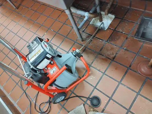 Simply Plumbing and Rooter Logo