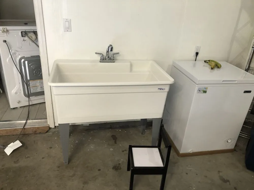 Slide of Simsers Handy Service