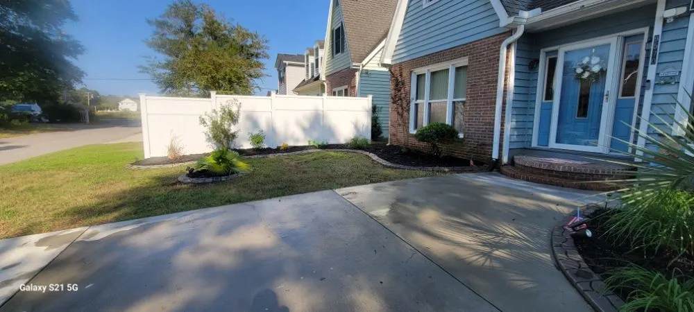 Slide of Singleton's Handyman & Mobile Mechanic