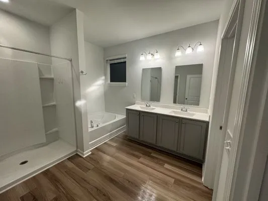 S&J Maintenance Logo