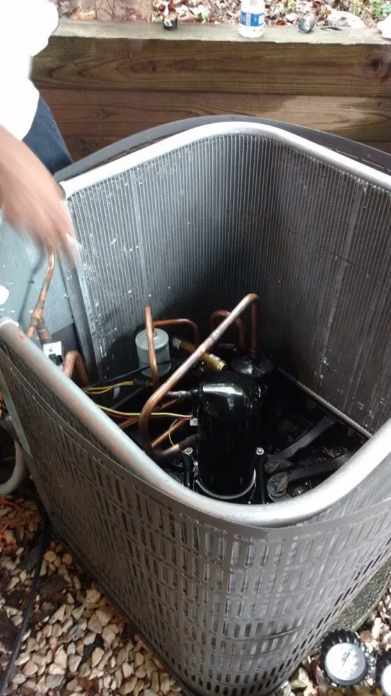 Professional leak detection experts serving Fairfax, VA - SJ Plumbing and Mechanical Building Services