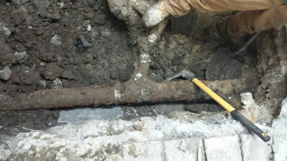 Slide of SJ Septic Tank Service