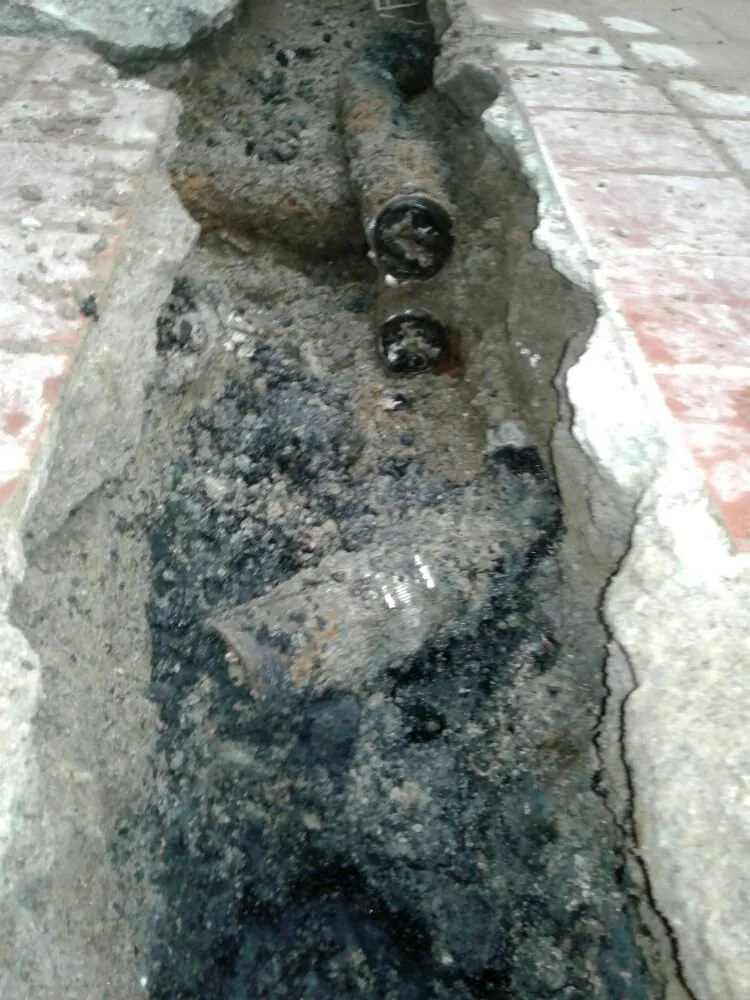 Slide of SJ Septic Tank Service