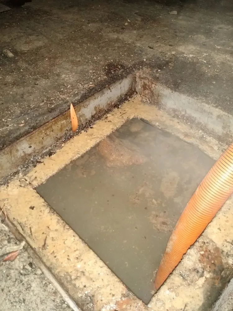 Slide of SJ Septic Tank Service