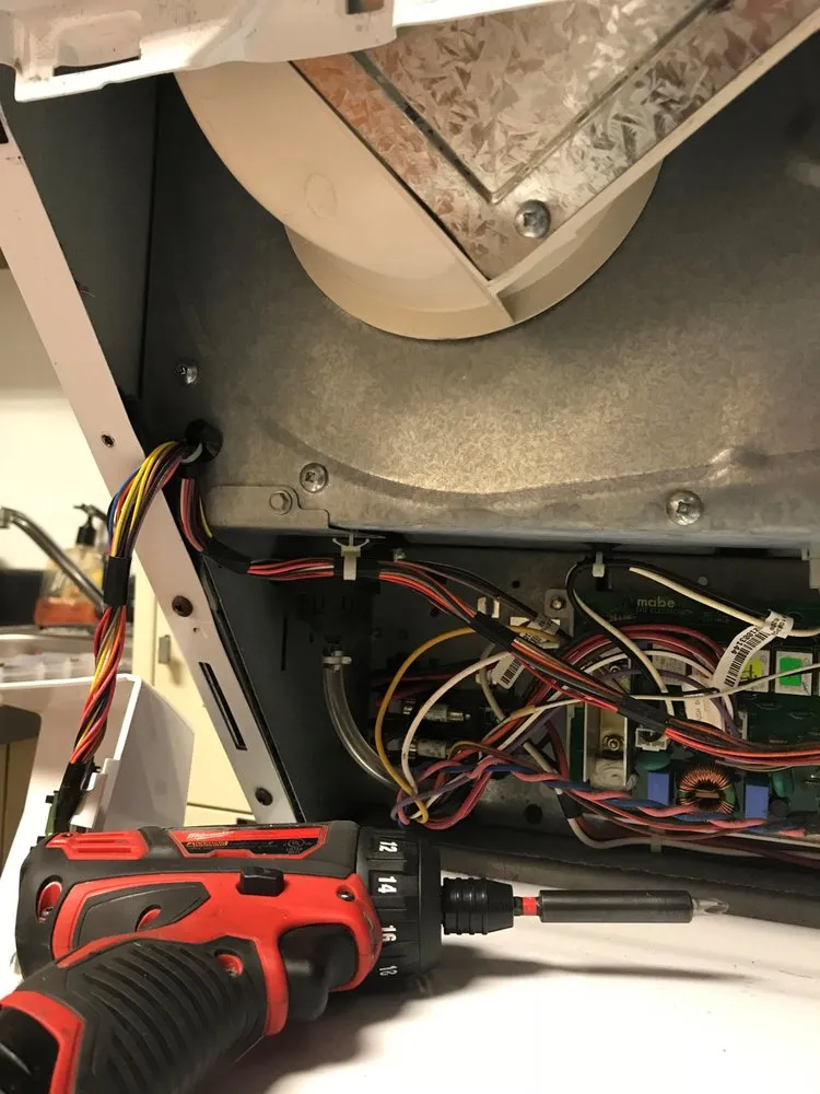 Slide of SKG Appliance Service & Repair