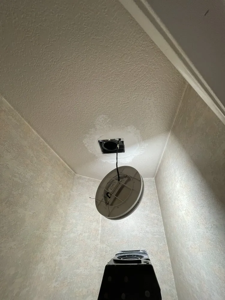 Slide of Skillz Handyman Service