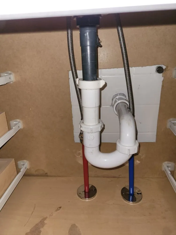 Slide of SKINI Plumbing