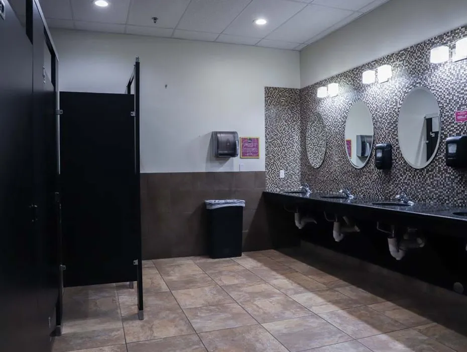 Slide of Skyline Construction