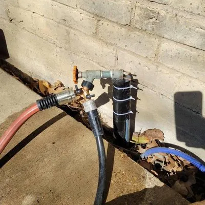 SL Plumbing Services Logo