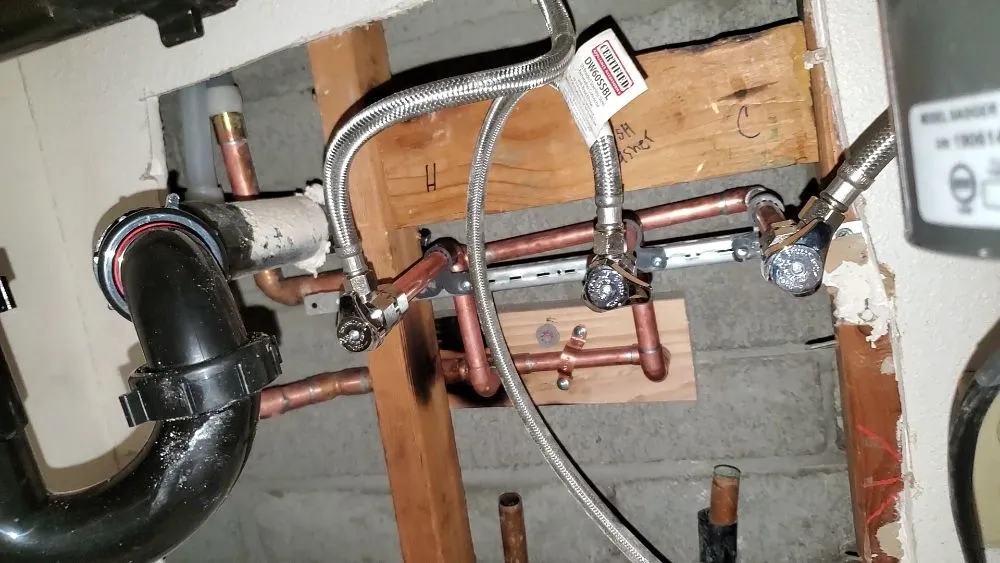 Affordable water heater service for homes in Phoenix, AZ by Slade's Plumbing AZ