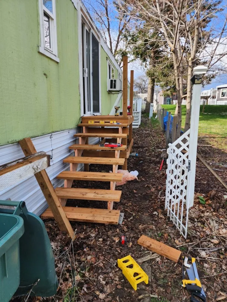 Slide of Sloane Magnolia Construction,