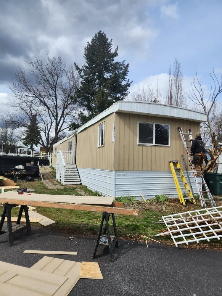 Slide of Sloane Magnolia Construction,