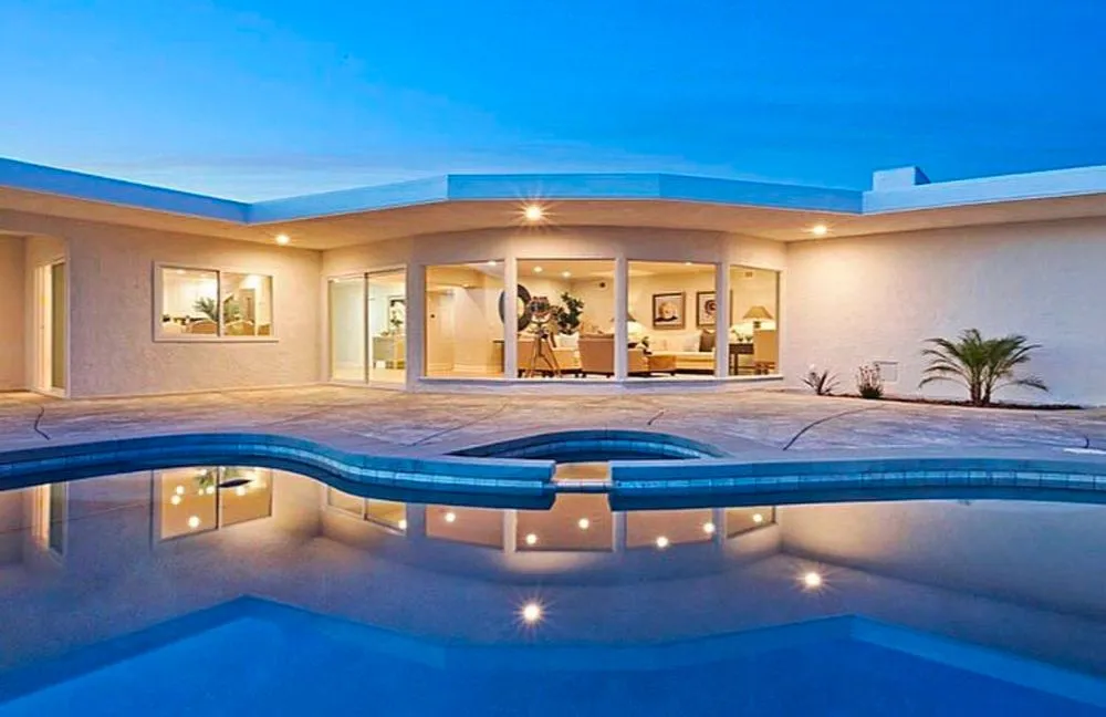 Slide of SLP Builders