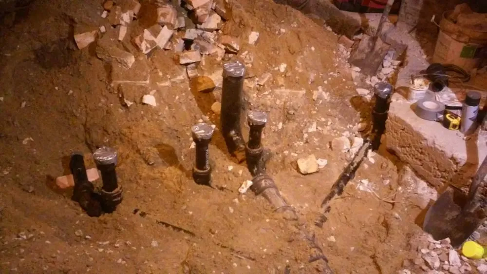 Slide of Sm Advanced Plumbing