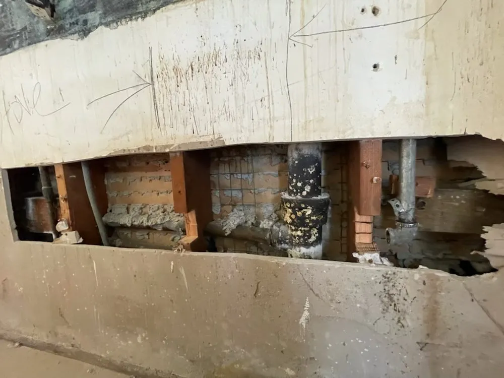 Slide of S.M Plumbing