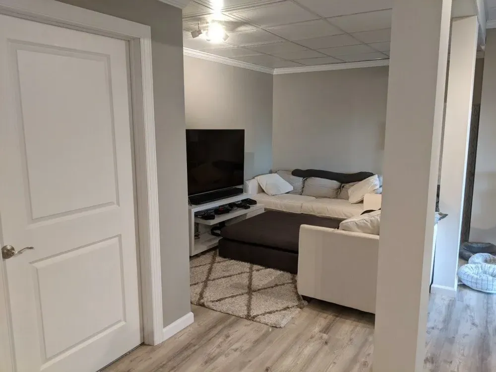 Slide of Smart Choice Home Services