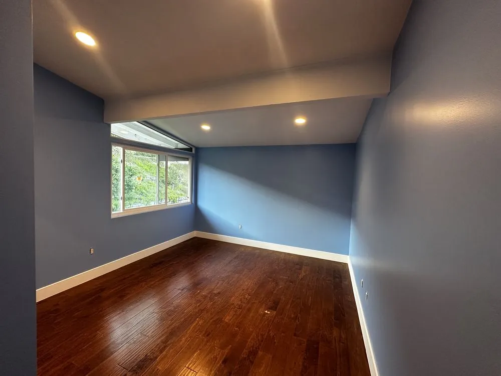 Slide of Smarts Hands