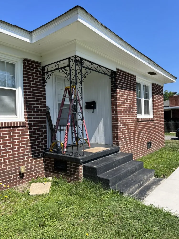 Slide of Smiths Handyman Service