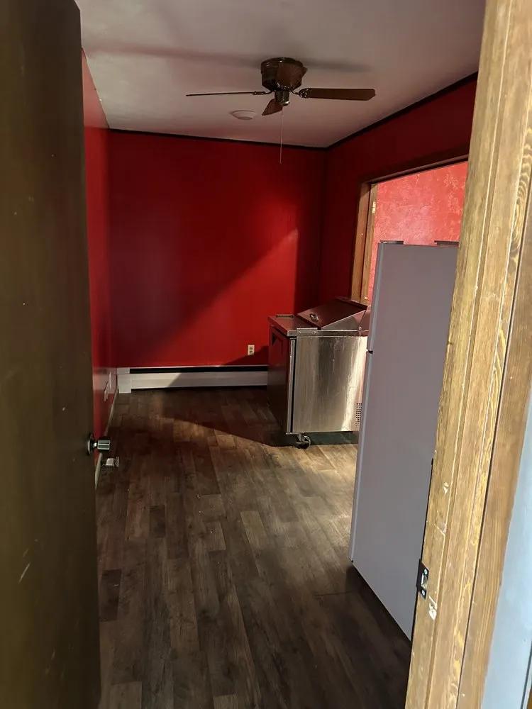 Slide of Smith’s Remodeling & More