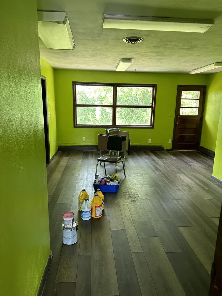 Slide of Smith’s Remodeling & More