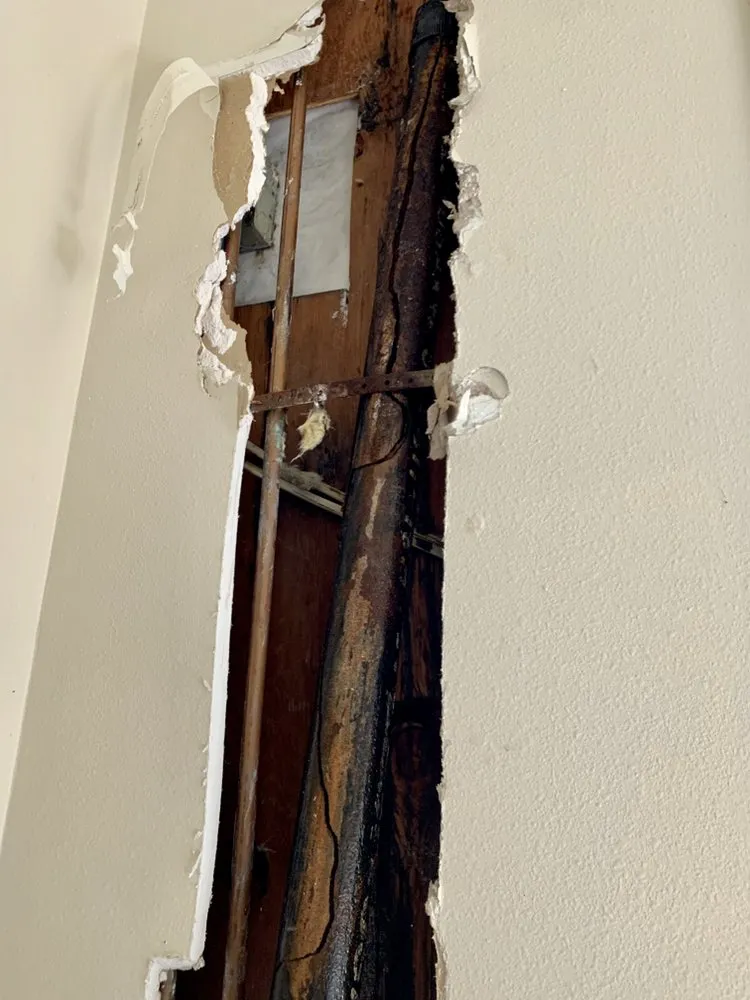 Slide of Smitty Services