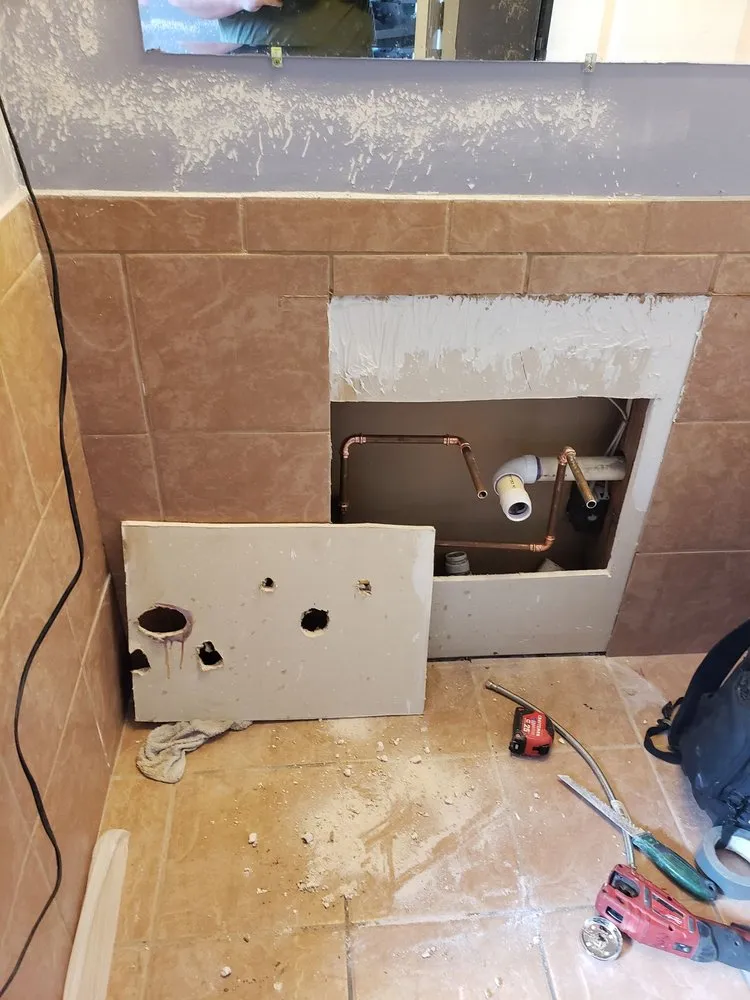 Slide of SMJ Plumbing Repair