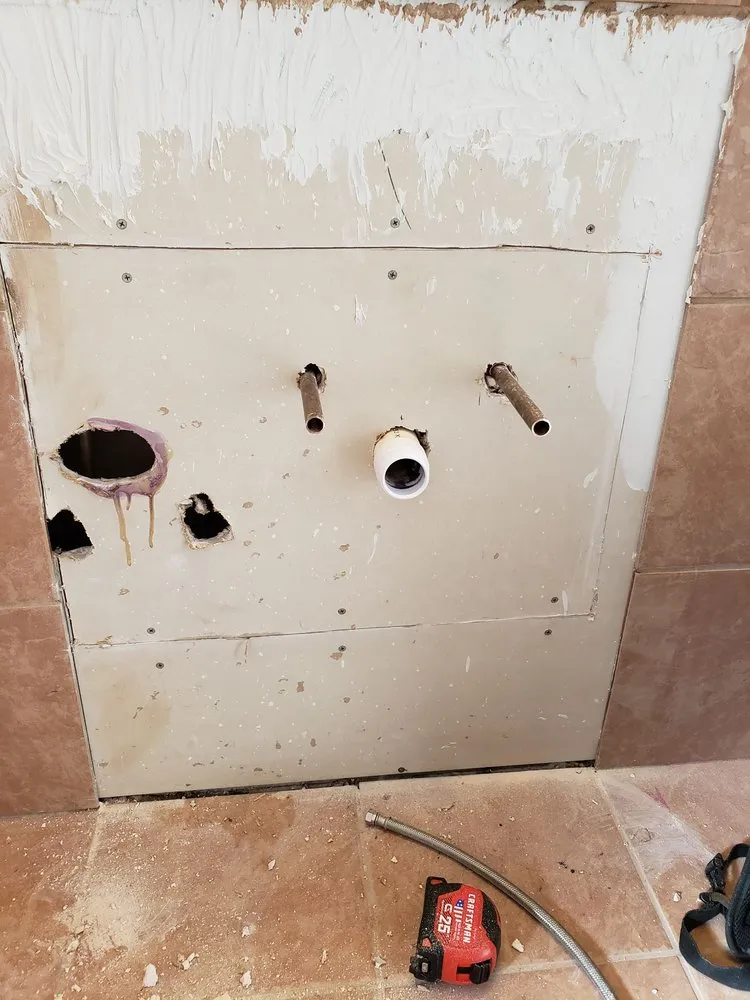 Slide of SMJ Plumbing Repair