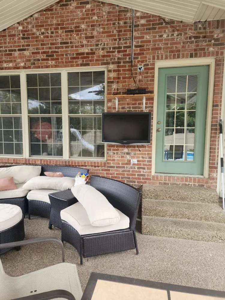 Slide of So In Handyman