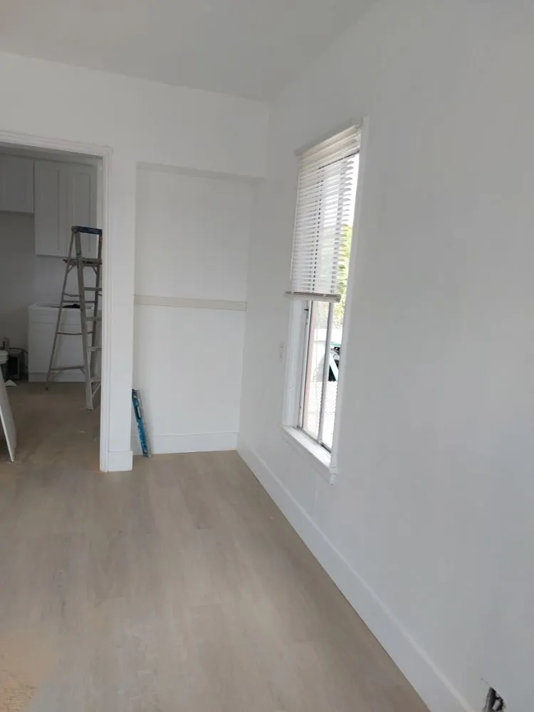 Slide of Socal Handyman Zaldivar