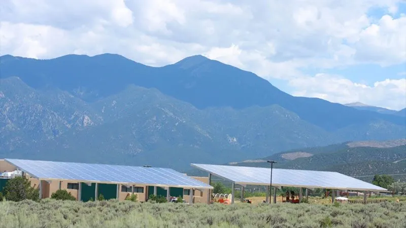 Slide of Sol Luna Solar