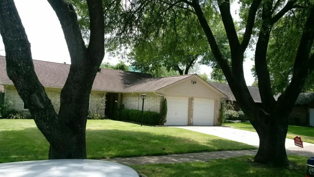 Slide of Solano Lawn Care