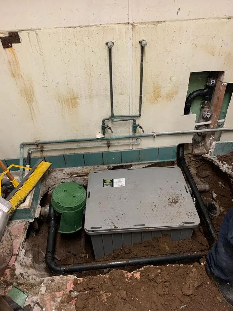 Slide of Solid Plumbing & Drains