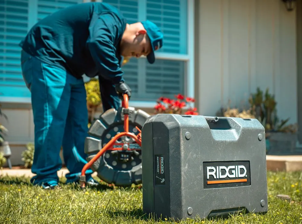 Slide of Solid Plumbing & Drains