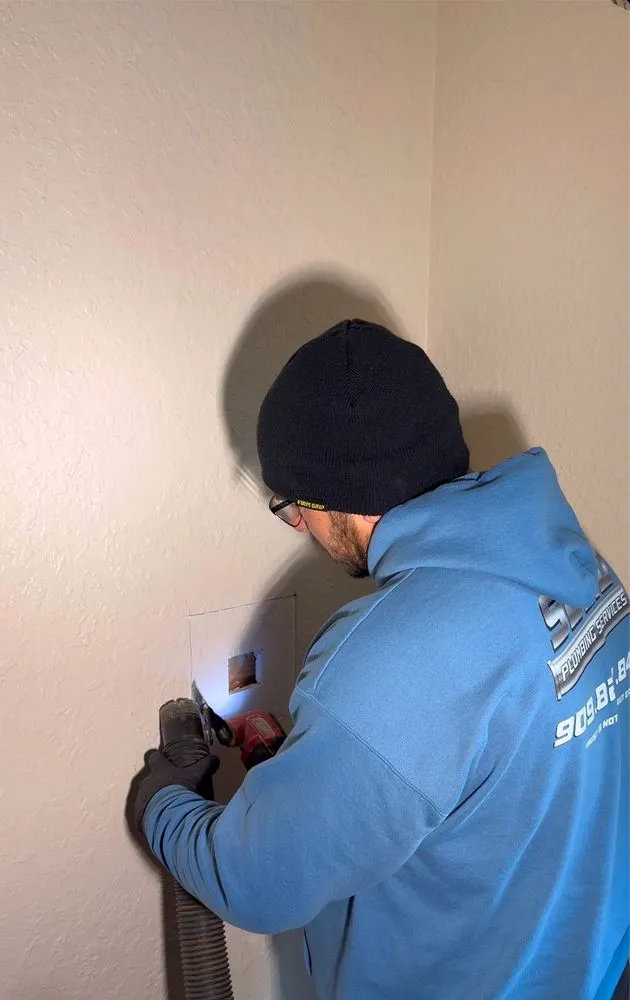 Slide of Solid Plumbing Services