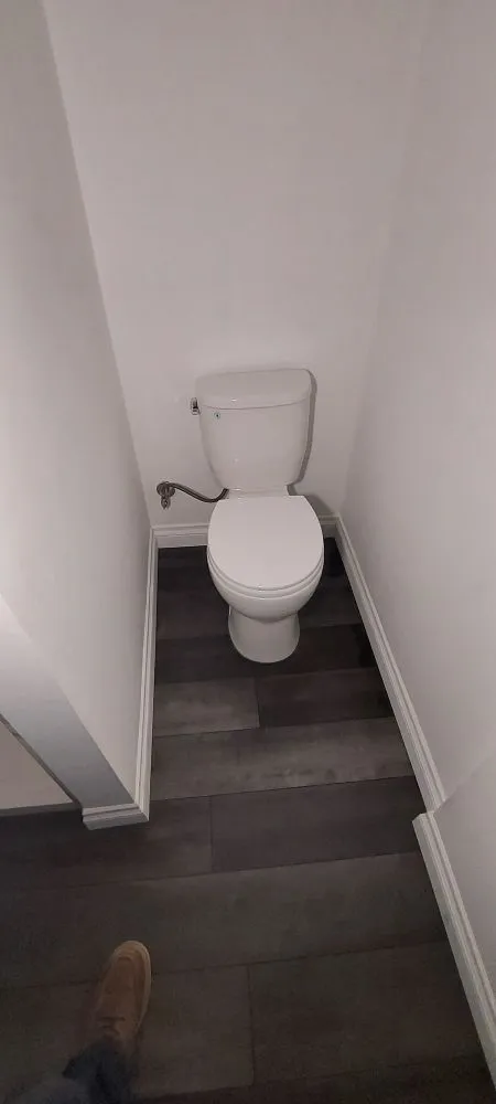 Slide of Solutionz Plumbing