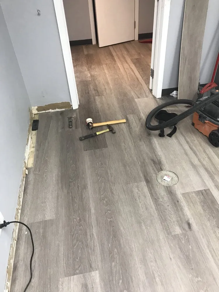 Slide of Sommer The Plumber