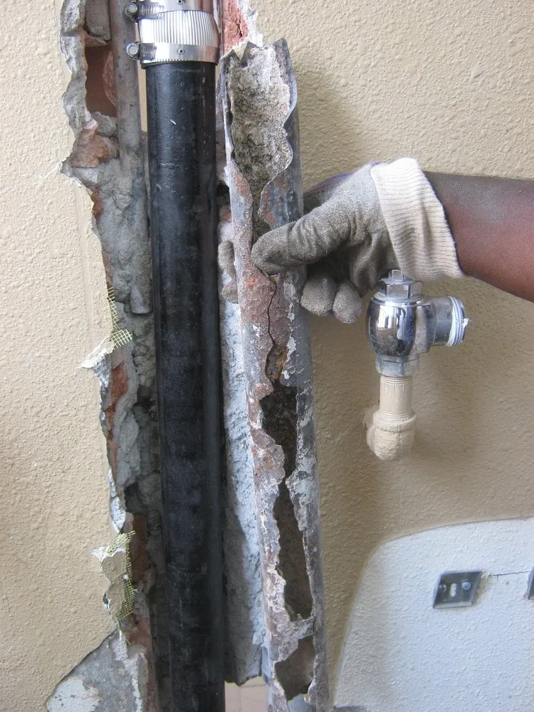 Professional pipe repair in Compton, CA by Sonic Rooter and Plumbing